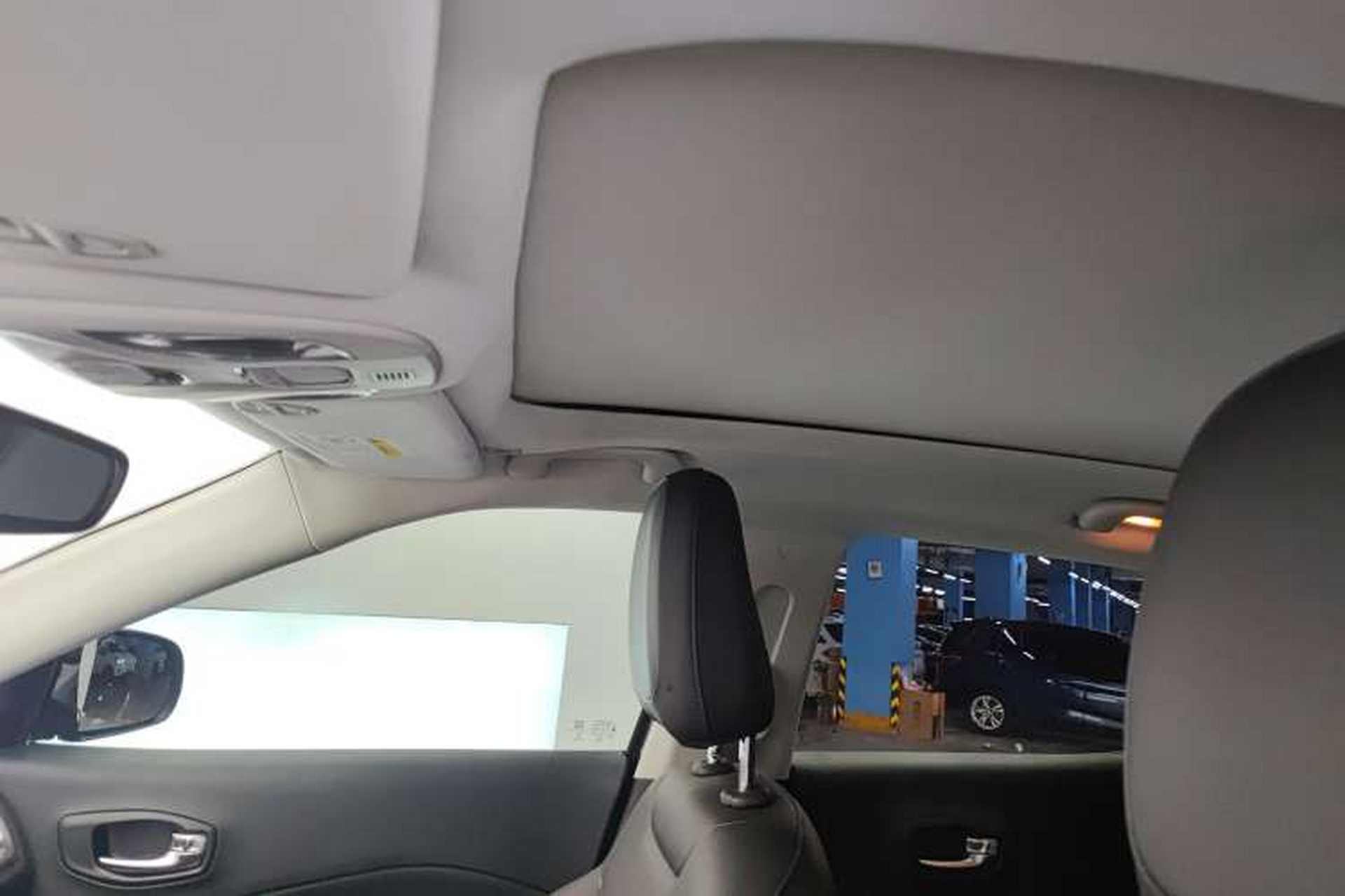 Used Jeep Compass 2019 220T Automatic Enjoyment Version Headliner
