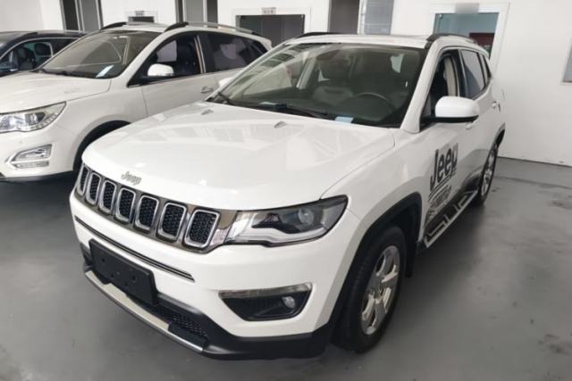 Jeep Compass 2019 200T Automatic Family Edition - Connected Large Screen Version usado