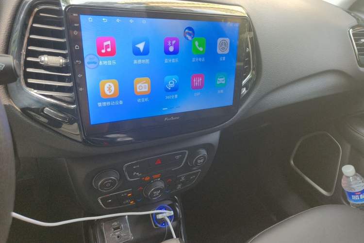 Used Jeep Compass 2019 220T Automatic Family Edition Audio And AC Panel