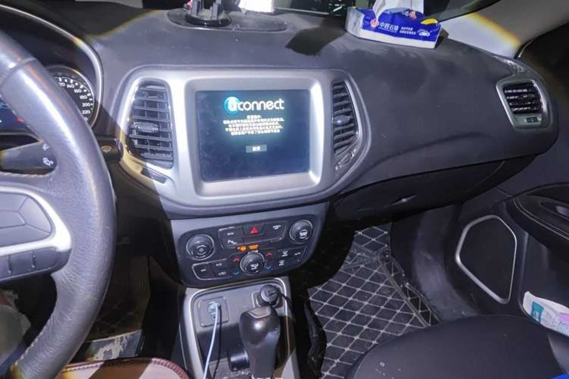 Used Jeep Compass 2019 200TS Automatic Premium - Connected Large Screen Version Audio And AC Panel