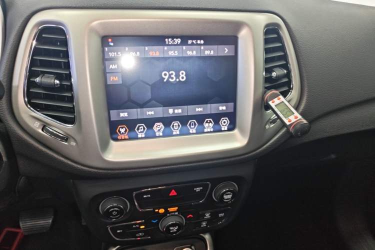 Used Jeep Compass 2019 220T Automatic Enjoyment Version Audio And AC Panel