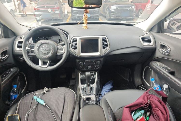 Used Jeep Compass 2019 220T Automatic Enjoyment Version Center Console