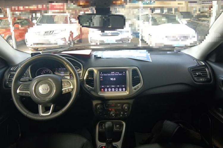 Used Jeep Compass 2019 220T Automatic Enjoyment Version Center Console