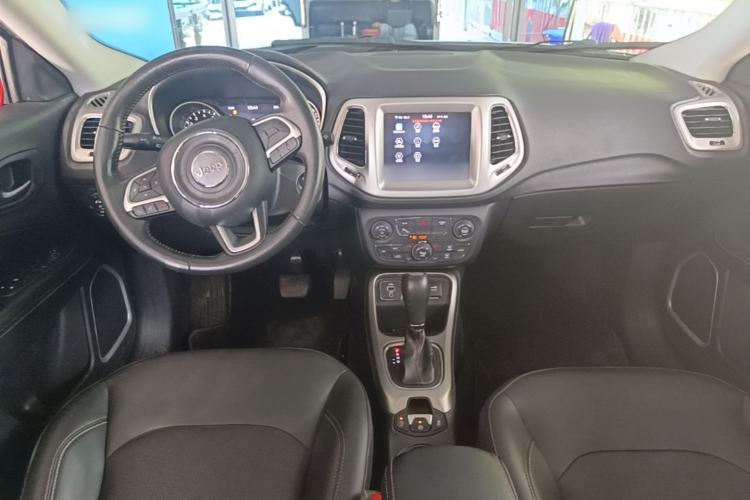 Used Jeep Compass 2019 200T Automatic Family Edition - Connected Large Screen Version Center Console