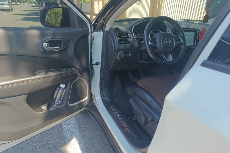 Used Jeep Compass 2019 220T Automatic Home Enjoy Cool Edition Driver Seat
