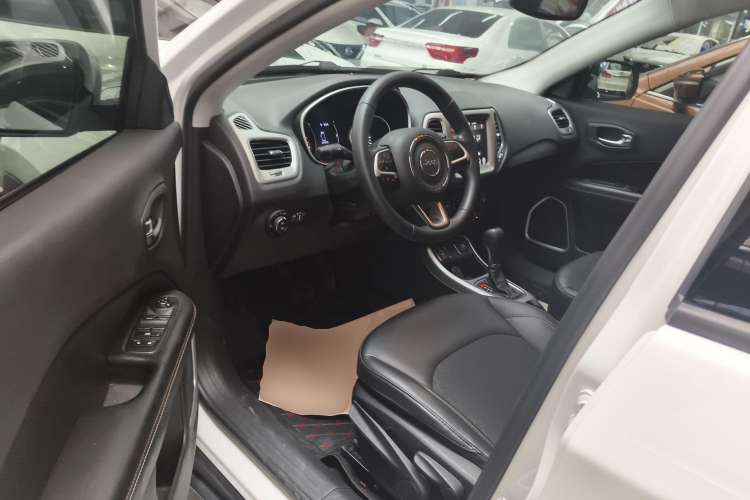 Used Jeep Compass 2019 220T Automatic Enjoyment Version Driver Seat
