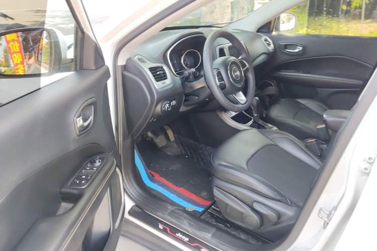 Used Jeep Compass 2019 220T Automatic Enjoyment Version Driver Seat