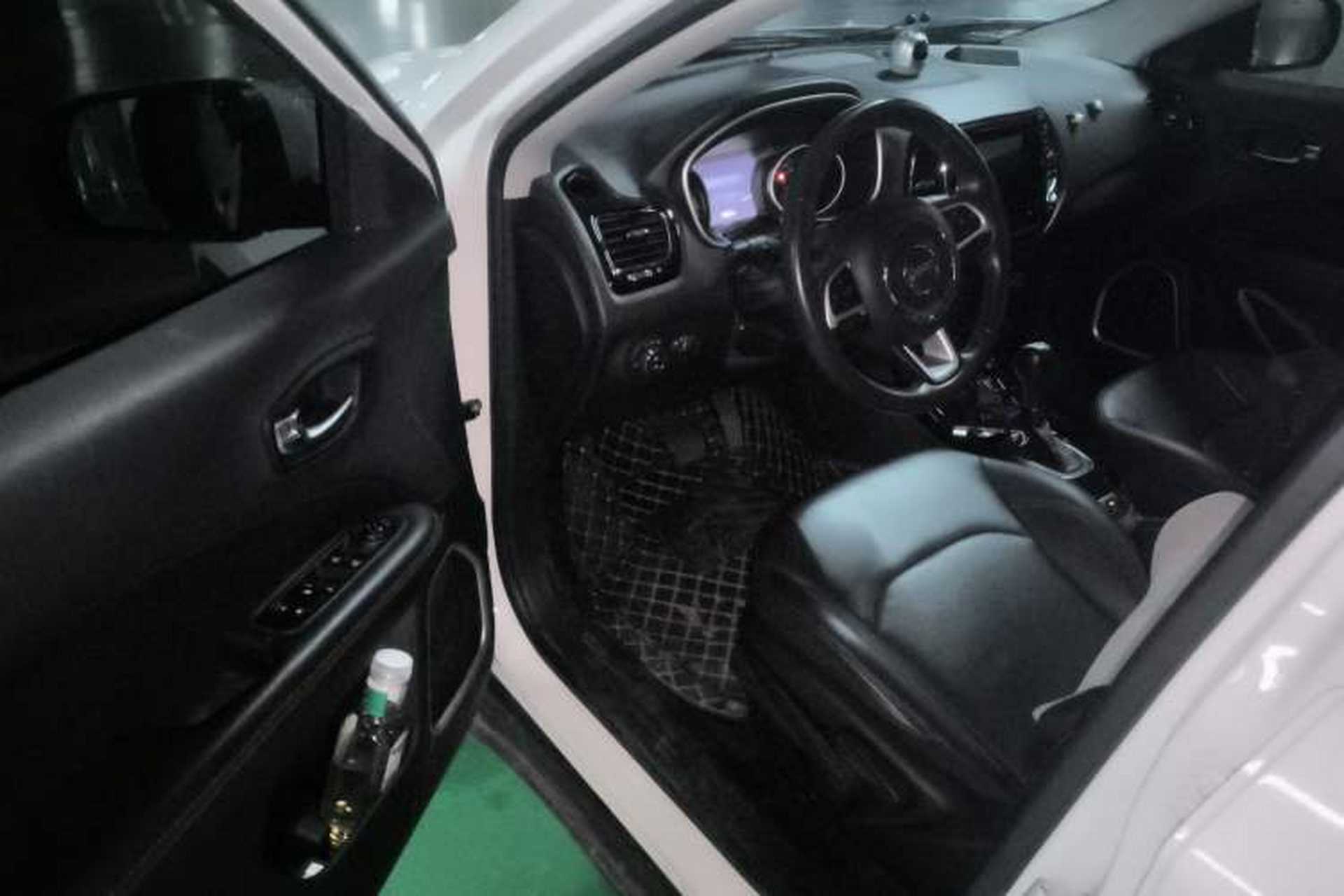 Used Jeep Compass 2019 220T Automatic Family Edition Driver Seat