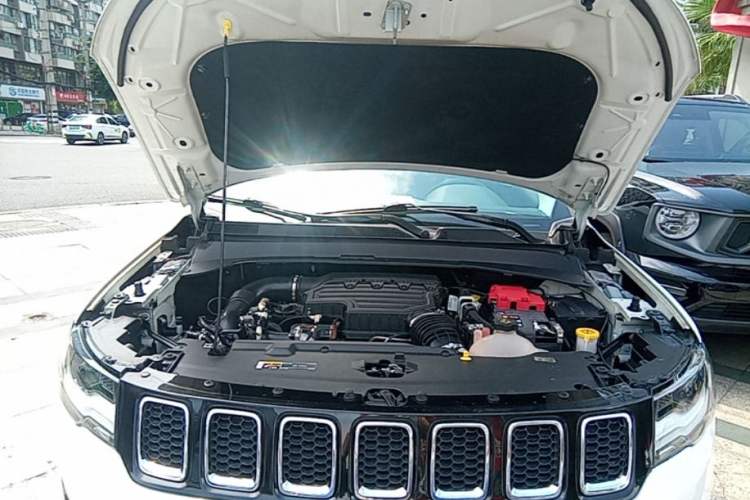 Used Jeep Compass 2019 220T Automatic Family Edition Engine Bay