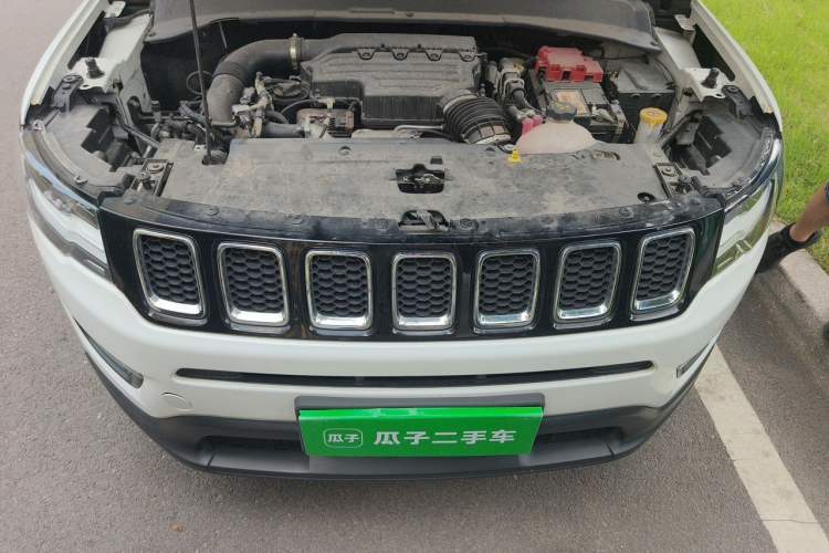 Used Jeep Compass 2019 220T Automatic Family Edition Engine Bay