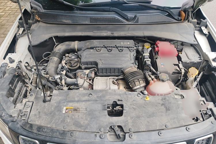Used Jeep Compass 2019 220T Automatic Family Edition Engine Bay