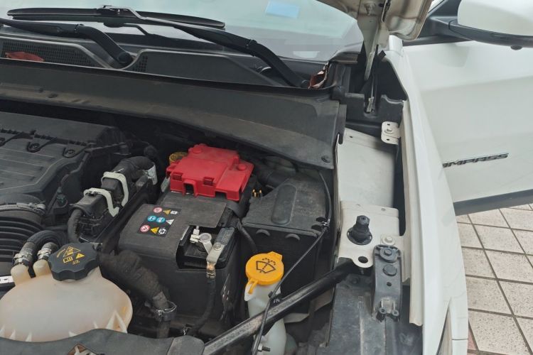 Used Jeep Compass 2019 220T Automatic Enjoyment Version Engine Bay Left