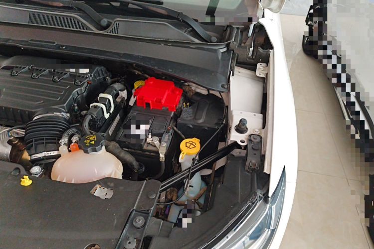 Used Jeep Compass 2019 220T Automatic Family Edition Engine Bay Left