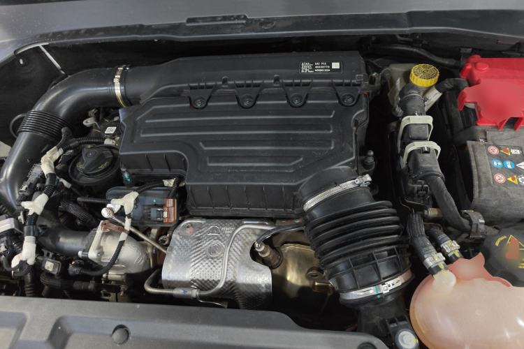 Used Jeep Compass 2019 220T Automatic Family Edition Engine Bay