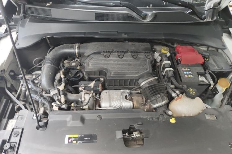 Used Jeep Compass 2019 220T Automatic Family Edition Engine Bay