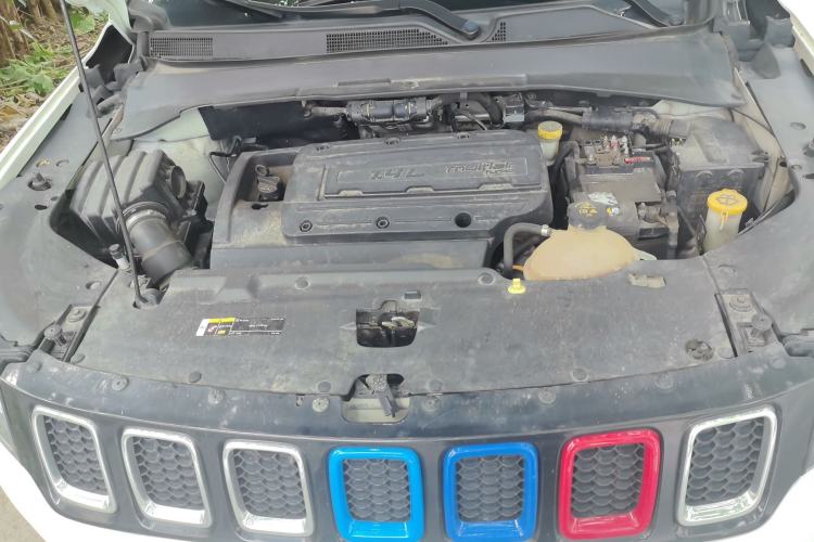 Used Jeep Compass 2019 200T Automatic Family Edition - Connected Large Screen Version Engine Bay
