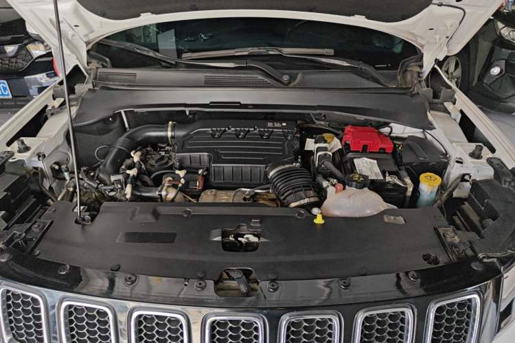 Used Jeep Compass 2019 220T Automatic Enjoyment Version Engine Bay