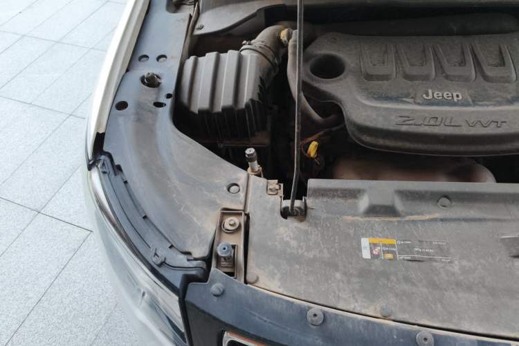Used Jeep Compass 2019 200TS Automatic Premium - Connected Large Screen Version Engine Bay Right