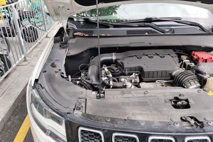 Used Jeep Compass 2019 220T Automatic Family Edition Engine Bay Right