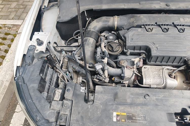 Used Jeep Compass 2019 220T Automatic Family Edition Engine Bay Right