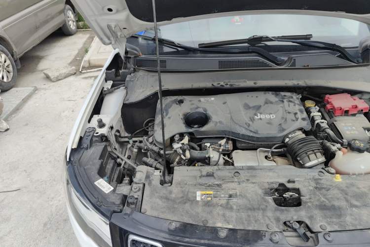 Used Jeep Compass 2019 220T Automatic Family Edition Engine Bay Right
