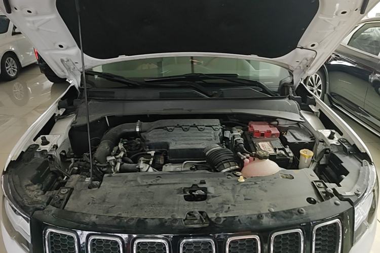 Used Jeep Compass 2019 220T Automatic Family Edition Engine Bay