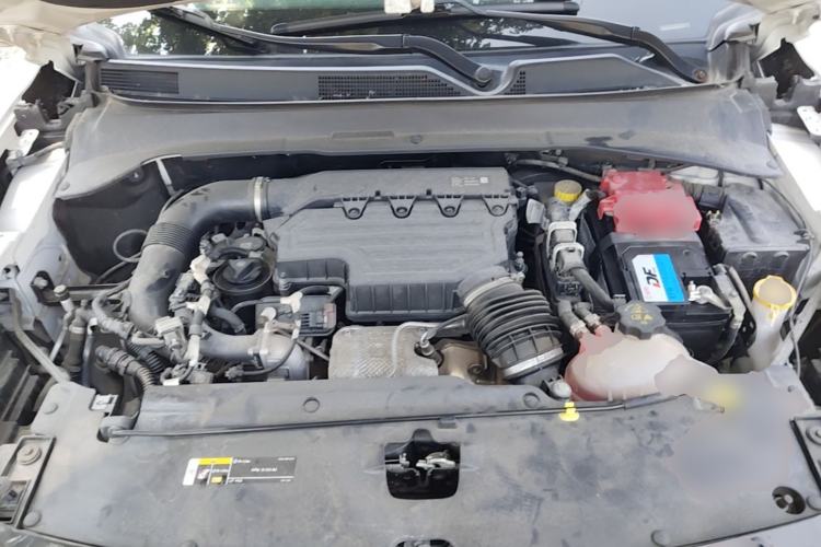 Used Jeep Compass 2019 220T Automatic Enjoyment Version Engine Bay