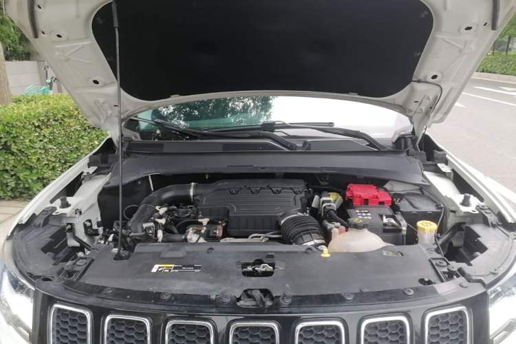 Used Jeep Compass 2019 220T Automatic Family Edition Engine Bay