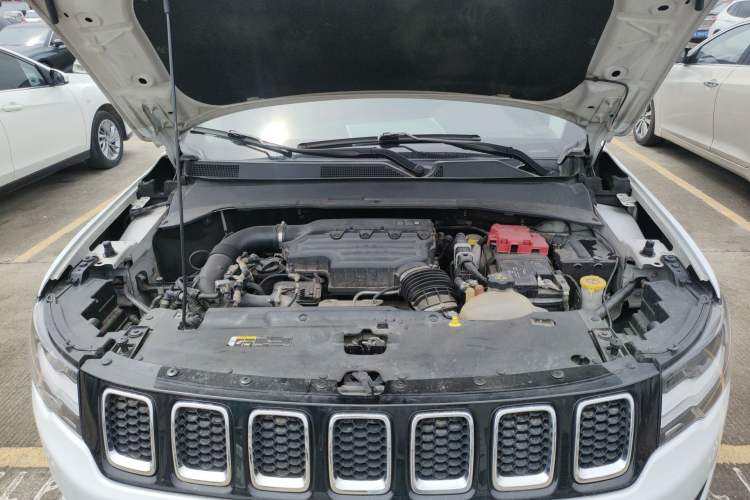 Used Jeep Compass 2019 220T Automatic Enjoyment Version Engine Bay