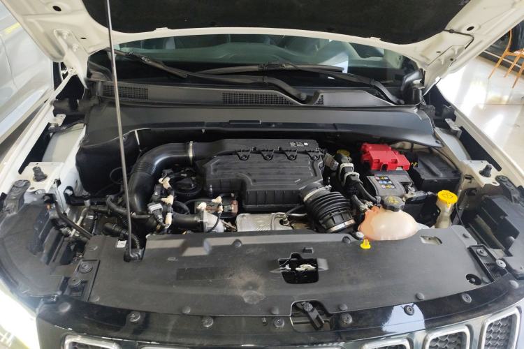 Used Jeep Compass 2019 220T Automatic Family Edition Engine Bay