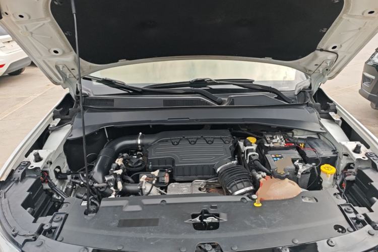 Used Jeep Compass 2019 220T Automatic Family Edition Engine Bay