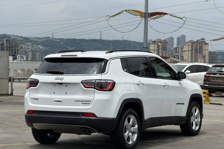Used Jeep Compass 2019 220T Automatic Enjoyment Version Exterior 3