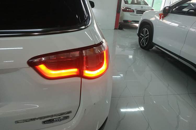 Used Jeep Compass 2019 200T Automatic Enjoyment - Connected Large Screen Version Exterior 3