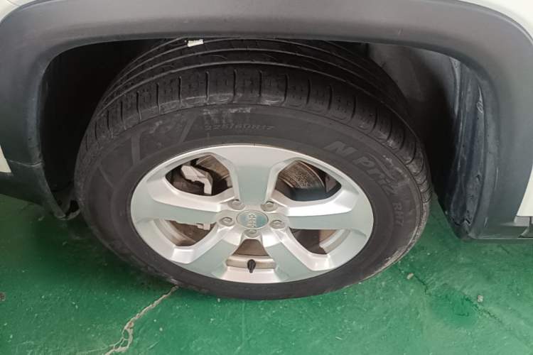 Used Jeep Compass 2019 220T Automatic Family Edition Exterior 4