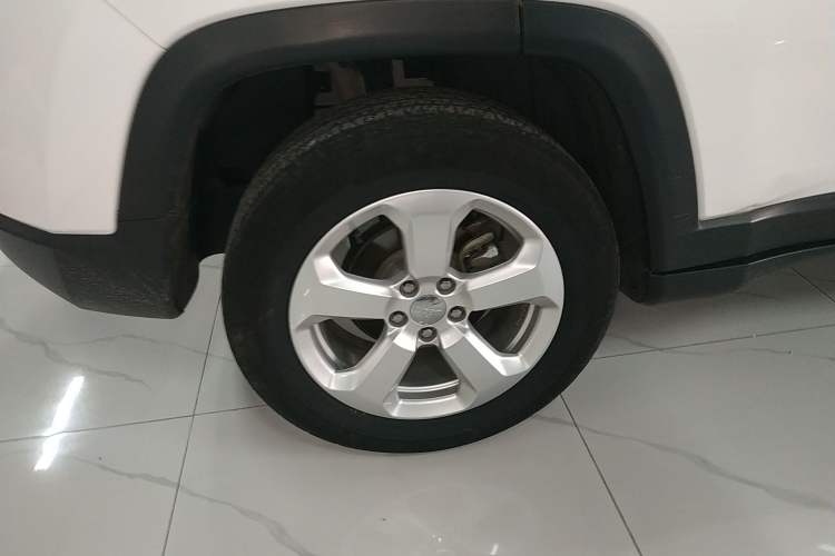 Used Jeep Compass 2019 200T Automatic Enjoyment - Connected Large Screen Version Exterior 5