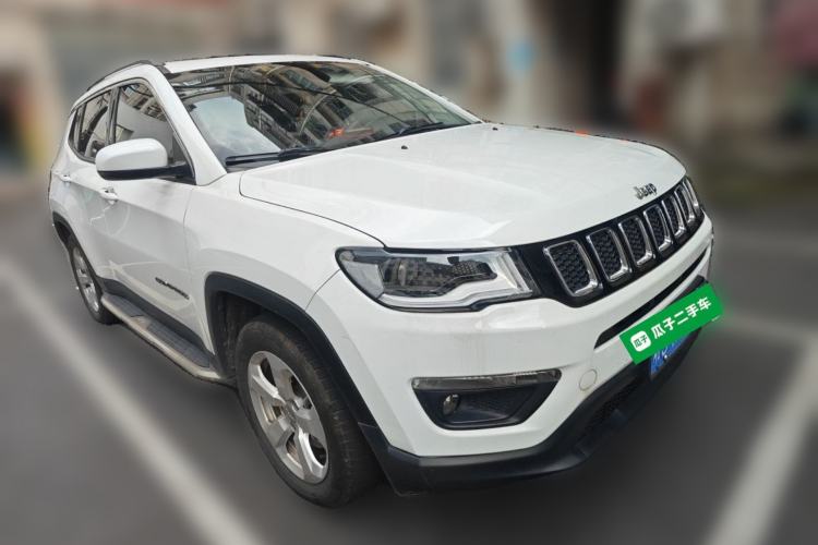 Used Jeep Compass 2019 200T Automatic Family Edition - Connected Large Screen Version Front Right 45 Deg