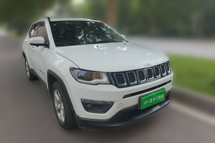 Used Jeep Compass 2019 220T Automatic Family Edition Front Right 45 Deg