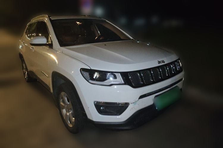 Used Jeep Compass 2019 200T Automatic Family Edition - Connected Large Screen Version Front Right 45 Deg