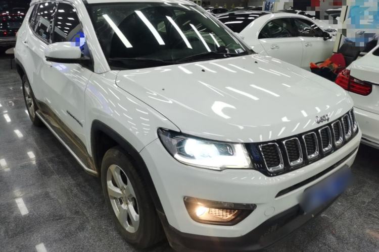 Used Jeep Compass 2019 200T Automatic Family Enjoyment Four-Wheel Drive - Connected Large Screen Version Front Right 45 Deg