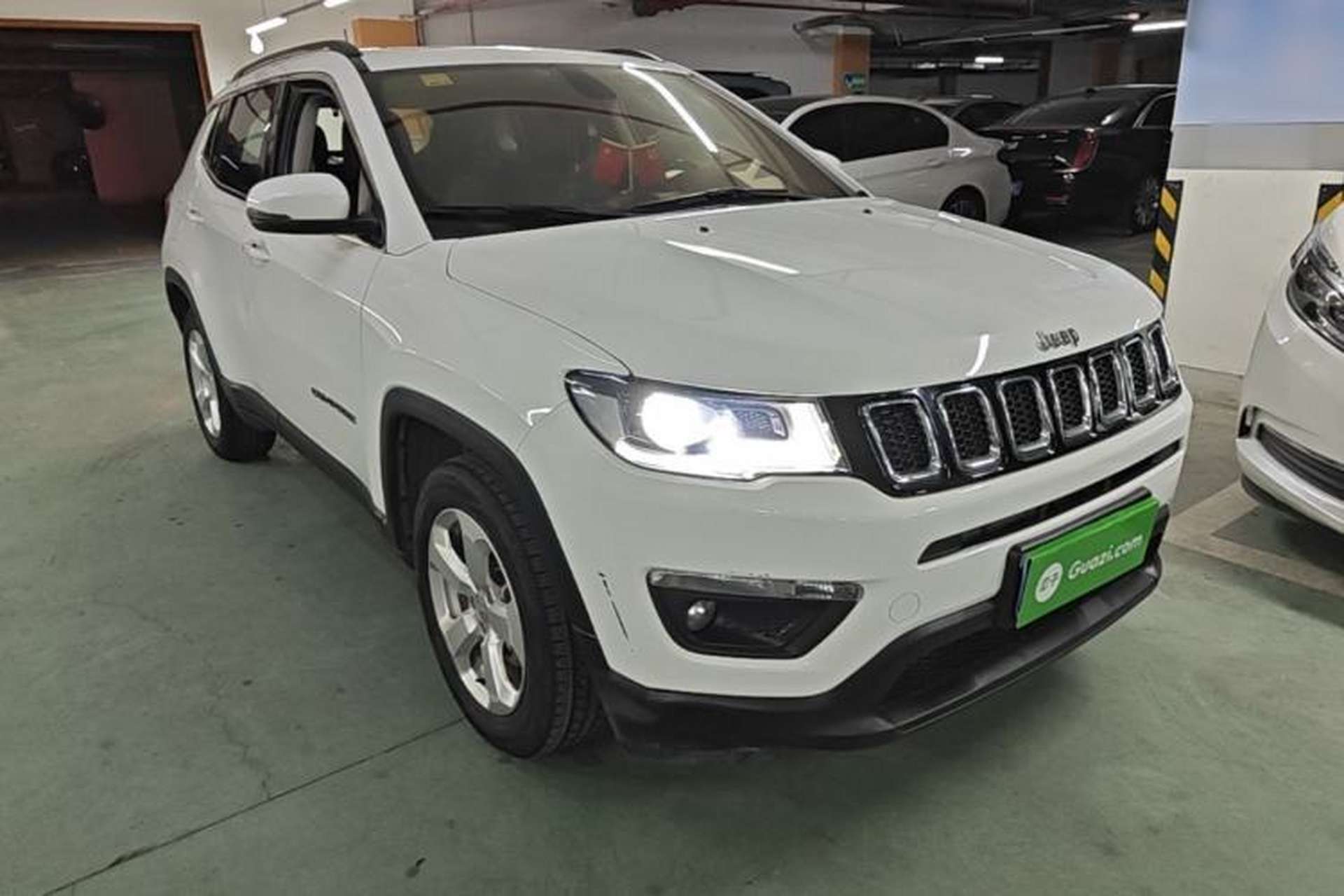 Used Jeep Compass 2019 200T Automatic Family Edition - Connected Large Screen Version Front Right 45 Deg