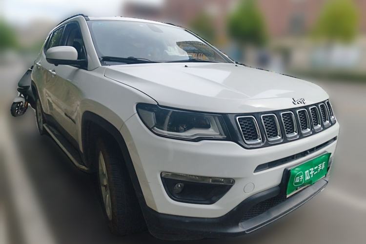 Used Jeep Compass 2019 220T Automatic Family Edition Front Right 45 Deg