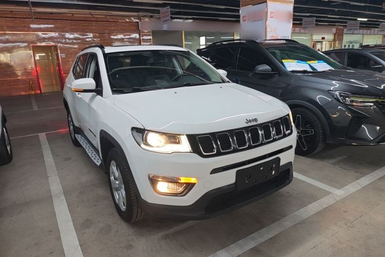 Used Jeep Compass 2019 220T Automatic Family Edition Front Right 45 Deg