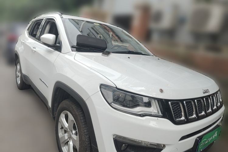 Used Jeep Compass 2019 220T Automatic Family Edition Front Right 45 Deg