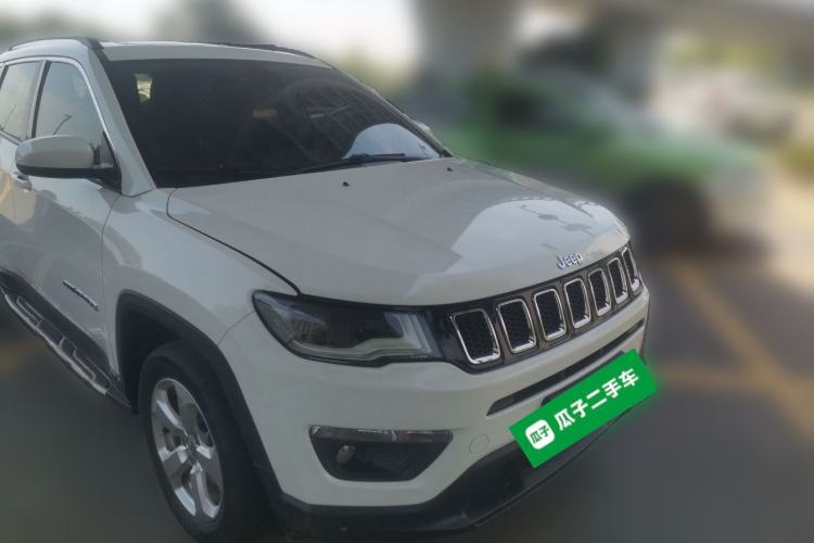 Used Jeep Compass 2019 220T Automatic Enjoyment Version Front Right 45 Deg
