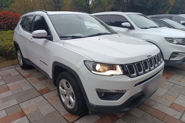Used Jeep Compass 2019 220T Automatic Family Edition Front Right 45 Deg