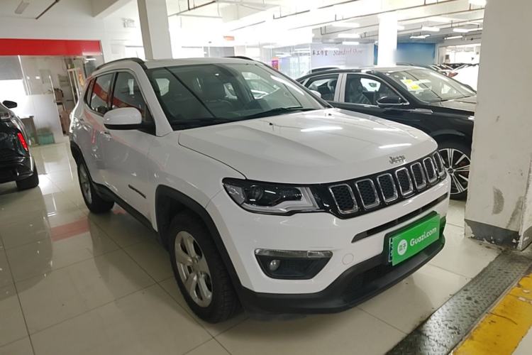 Used Jeep Compass 2019 220T Automatic Family Edition Front Right 45 Deg