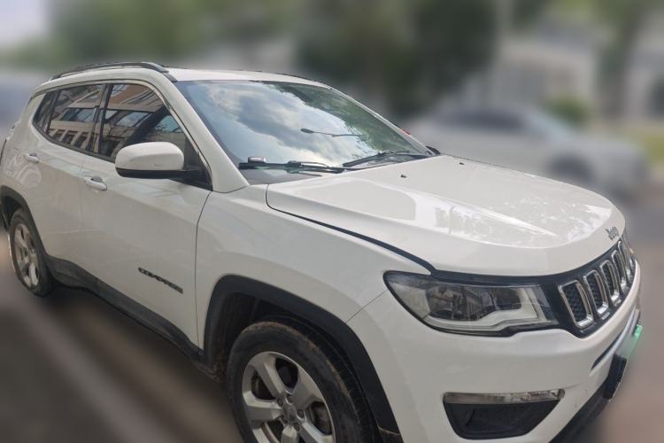 Used Jeep Compass 2019 200TS Automatic Premium - Connected Large Screen Version Front Right 45 Deg