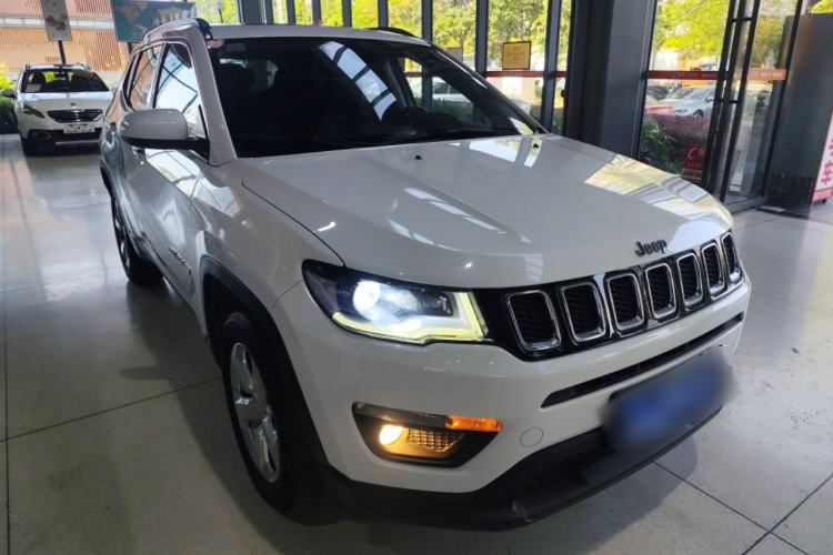 Used Jeep Compass 2019 220T Automatic Family Edition Front Right 45 Deg