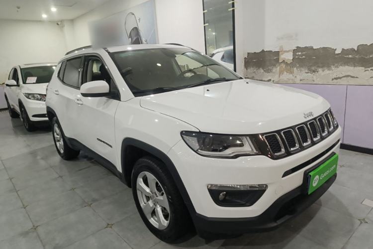 Used Jeep Compass 2019 220T Automatic Family Edition Front Right 45 Deg