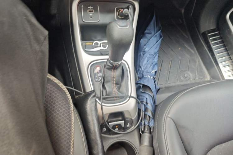 Used Jeep Compass 2019 220T Automatic Enjoyment Version Gear Lever
